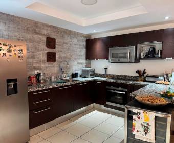 Corner townhouse for sale in Santa Ana Hills Condominium