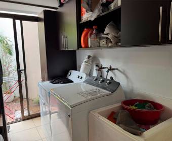 Corner townhouse for sale in Santa Ana Hills Condominium