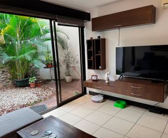 Corner townhouse for sale in Santa Ana Hills Condominium