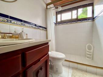 Se vende amplia finca de 14.9 hectáreas en Santa bárbara Heredia 25-1839