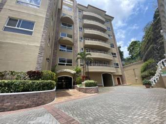 Se alquila moderno apartamento en condominio de San Rafel Escazú 26-633