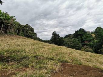 Se vende lote de 296m2 en Santo Domingo de Heredia 23-703 Se vende lote de 296m2 en Santo Domingo de Heredia 23-703