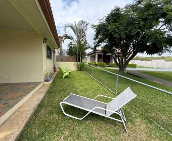 House for sale in a condominium located in El Coco, Alajuela House for sale in a condominium located in El Coco, Alajuela