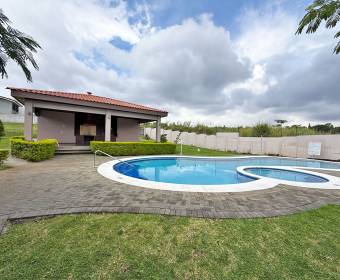 House for sale in a condominium located in El Coco, Alajuela House for sale in a condominium located in El Coco, Alajuela