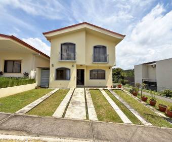House for sale in a condominium located in El Coco, Alajuela