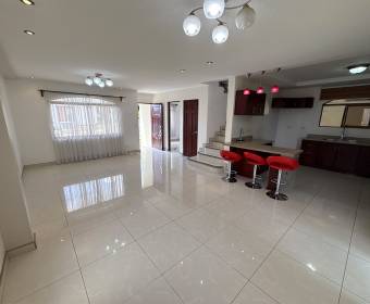 House for sale in a condominium located in El Coco, Alajuela House for sale in a condominium located in El Coco, Alajuela