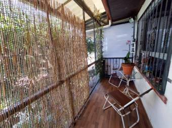 Se vende espaciosa casa con patio en Santa Lucia de Barva 26-568 Se vende espaciosa casa con patio en Santa Lucia de Barva 26-568