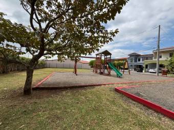 se vende lote de 193m2 en condominio de San Pablo Heredia 25-1378 se vende lote de 193m2 en condominio de San Pablo Heredia 25-1378