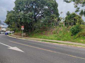 Se vende lote de 414m2 en Santa Barbara de Heredia 25-250