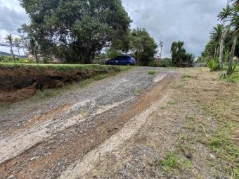 Se vende lote de 414m2 en Santa Barbara de Heredia 25-250