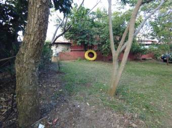 Se vende terreno de 815m2 en San Antonio de Velen 25-1074