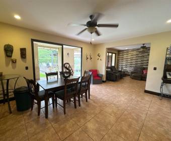 3-story house for sale in Ciudad Hacienda Los Reyes