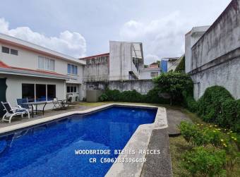 Pavas casa en venta con piscina $335.000 / en Geroma