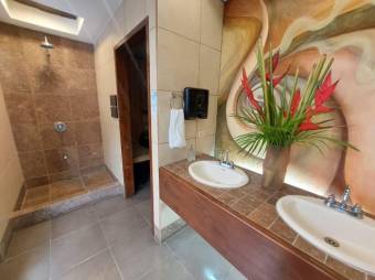 Se alquila espacioso apartamento amoblado en La Sabana 26-505 Se alquila espacioso apartamento amoblado en La Sabana 26-505