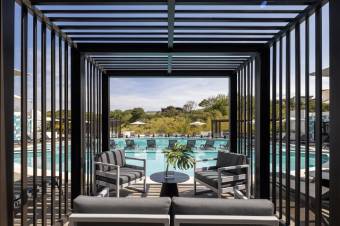 Se alquila moderno apartamento en Núcleo Sabana 26-659