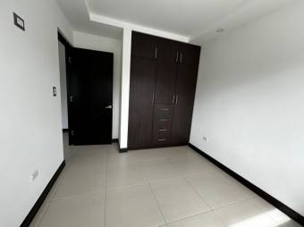 se alquila espaciosa casa en condominio de Santa Ana 26-667 se alquila espaciosa casa en condominio de Santa Ana 26-667