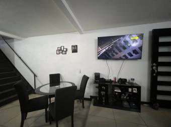 Se vende espaciosa casa con patio en Guadalupe San José 26-635