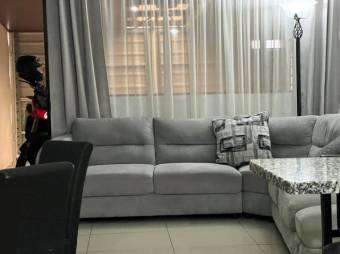 Se vende espaciosa casa con patio en Guadalupe San José 26-635