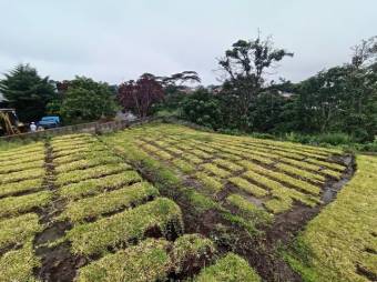 Se vende lote de 367m2 en San Pablo de Heredia 25-868