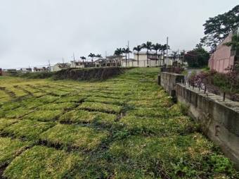 Se vende lote de 367m2 en San Pablo de Heredia 25-868