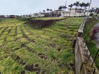 Se vende lote de 367m2 en San Pablo de Heredia 25-868