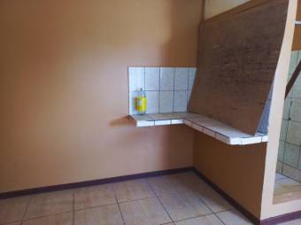 Se vende espaciosa casa en San Pedro de Barva 25-306