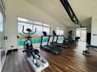 Se vende moderna casa en condominio de San Miguel de Heredia 26-308