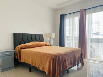 Se vende moderna casa en condominio de San Miguel de Heredia 26-308