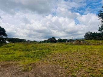 Se vende amplio lote de 1.7 hectáreas en Barva de Heredia 25-957