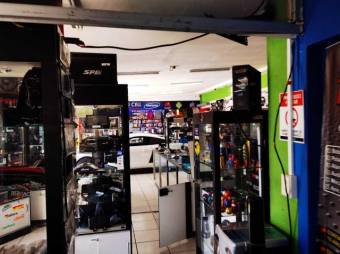 Se vende amplio local para inversión en San Francisco de Heredia 23-3313, $ 1,100,000, 2, Heredia, Heredia Se vende amplio local para inversión en San Francisco de Heredia 23-3313, $ 1,100,000, 2, Heredia, Heredia