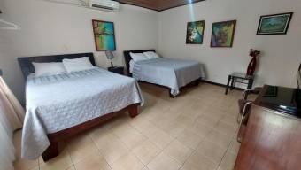 Se vende espaciosa propiedad para inversión en San Juan de Santa Barbara 25-1980, $ 990,000, 11, Heredia, Santa Bárbara