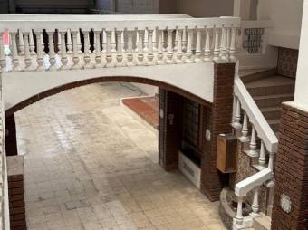 Se vende amplia plaza comercial para inversión en Heredia 26-555, $ 800,000, 1, Heredia, Heredia