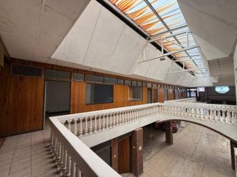 Se vende amplia plaza comercial para inversión en Heredia 26-555, $ 800,000, 1, Heredia, Heredia