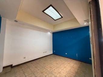 Se vende amplia plaza comercial para inversión en Heredia 26-555, $ 800,000, 1, Heredia, Heredia