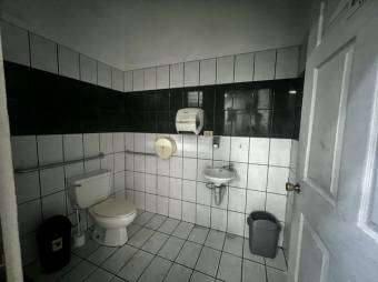 Se vende espaciosa propiedad comercial en Heredia 25-530, $ 750,000, 4, Heredia, Heredia