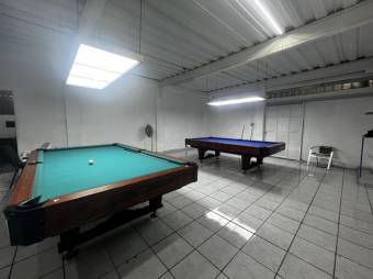 Se vende espaciosa propiedad comercial en Heredia 25-530, $ 750,000, 4, Heredia, Heredia