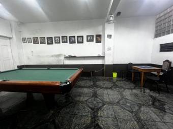 Se vende espaciosa propiedad comercial en Heredia 25-530, $ 750,000, 4, Heredia, Heredia