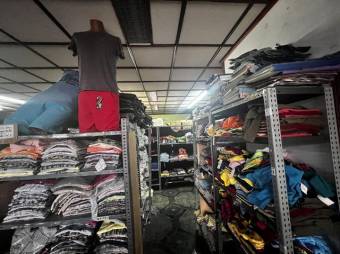 Se vende espaciosa propiedad comercial en Heredia 25-530, $ 750,000, 4, Heredia, Heredia
