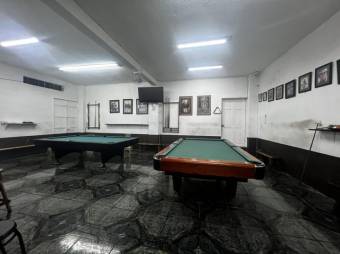 Se vende espaciosa propiedad comercial en Heredia 25-530, $ 750,000, 4, Heredia, Heredia