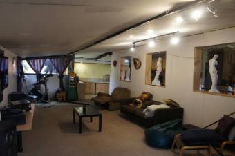 Se vende espaciosa propiedad con 2 casas en San Rafael Heredia 25-1038