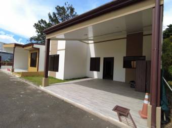 Se vende moderna casa en residencial de San Rafael de Heredia 26-160