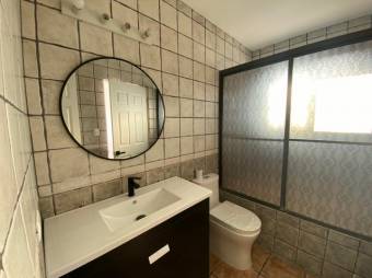 Se vende espaciosa casa en condominio de San Antonio de Belén 25-1494 