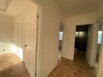 Se vende espaciosa casa en condominio de San Antonio de Belén 25-1494 