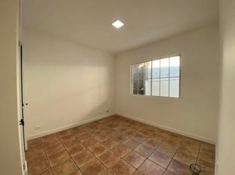 Se vende espaciosa casa en condominio de San Antonio de Belén 25-1494 