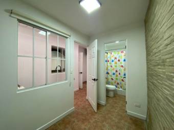 Se vende espaciosa casa en condominio de San Antonio de Belén 25-1494 