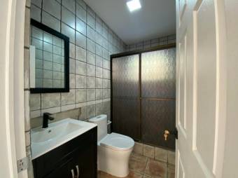 Se vende espaciosa casa en condominio de San Antonio de Belén 25-1494 