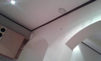 Se vende espaciosa casa en residencial de San Francisco Heredia 24-1163