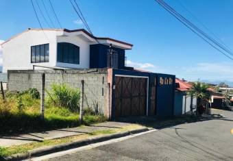Se vende lote de 844m2 en Mercedes de Heredia 25-1066