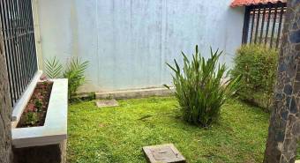 House for sale in Moravia, San José.