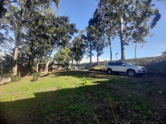 Se vende amplio lote de 3,400m2 en San Miguel de Heredia 25-129